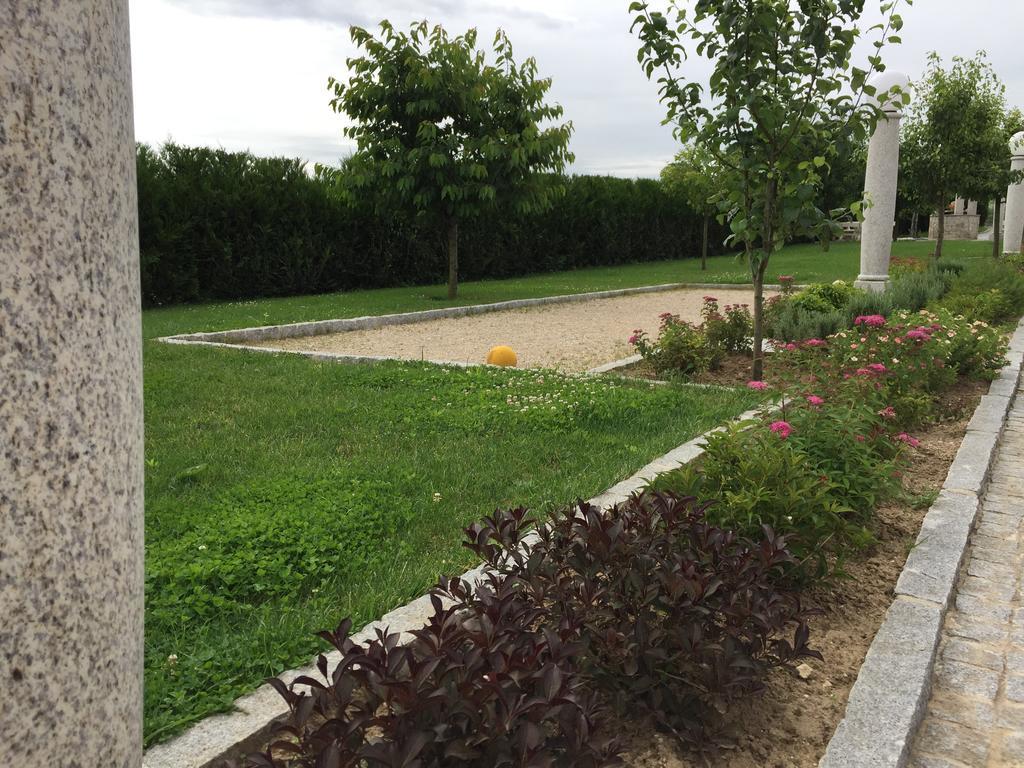 德萨布隆别墅公寓 Châtillon-sur-Marne 外观 照片