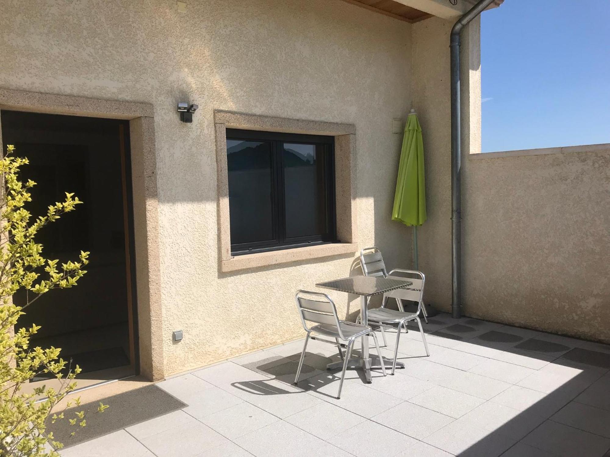 德萨布隆别墅公寓 Châtillon-sur-Marne 外观 照片